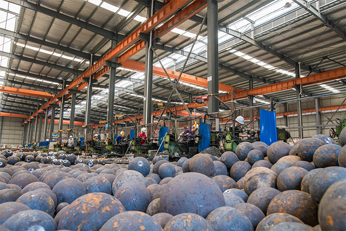 白山网架配件车间